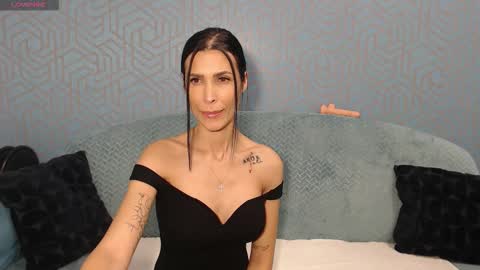 Snapshot of jennyxxx00 chatting on October 1, 7:31 pm Jenny online show from October 1, 7:31 pm