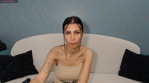 Snapshot of jennyxxx00 chatting on May 20, 8:26 pm Jenny online show from May 20, 8:26 pm