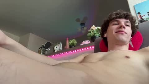 jeremy1scott online show from March 16, 5:44 am