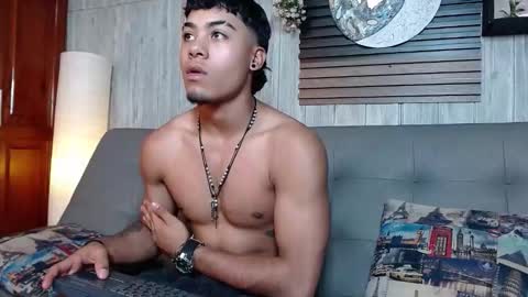 Snapshot of jeremy_wallker chatting on February 13, 8:49 pm Jeremy online show from February 13, 8:49 pm