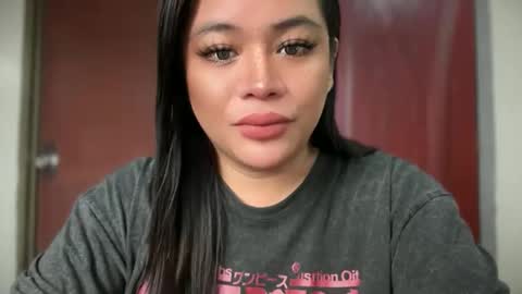 Snapshot of jerkinglexie chatting on February 19, 2:18 am LEXIE online show from February 19, 2:18 am
