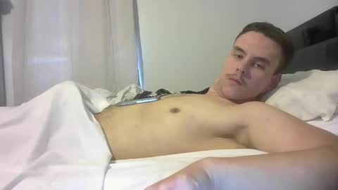 Snapshot of jerkjon1692 chatting on April 21, 6:01 pm jerkjon1692 online show from April 21, 6:01 pm