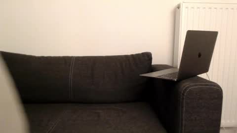 jerkoffboy99 online show from April 16, 7:36 pm