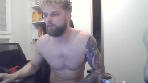 jerryalise online show from November 30, 4:22 pm