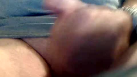 Snapshot of jerryb19027 chatting on May 27, 7:33 pm jerryb19027 online show from May 27, 7:33 pm