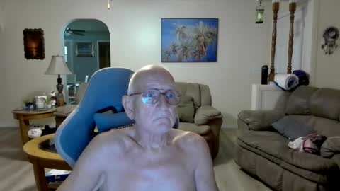 Snapshot of jerryzxcvbnm chatting on July 19, 3:49 pm jerryzxcvbnm online show from July 19, 3:49 pm