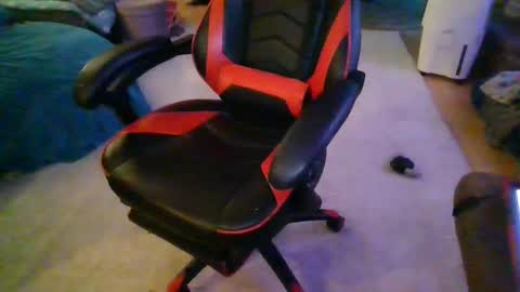 Snapshot of jerzeymike69 chatting on October 6, 1:03 am JerzeyMike online show from October 6, 1:03 am
