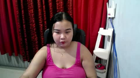 Snapshot of jesabellaxxx18 chatting on June 26, 8:19 am maria sofia online show from June 26, 8:19 am