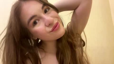 Snapshot of jeseniaseivert chatting on June 11, 7:23 pm Kate online show from June 11, 7:23 pm