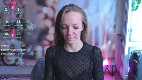 Snapshot of jesica_moon_peachyy chatting on April 4, 5:38 am jesica_moon_peachyy online show from April 4, 5:38 am