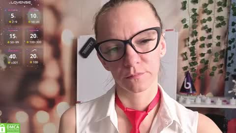 Snapshot of jesica_moon_peachyy chatting on April 19, 2:44 am jesica_moon_peachyy online show from April 19, 2:44 am