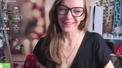 Snapshot of jesica_moon_peachyy chatting on April 27, 3:48 am jesica_moon_peachyy online show from April 27, 3:48 am