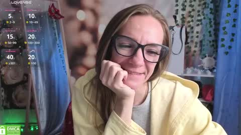 Snapshot of jesica_moon_peachyy chatting on May 1, 3:00 am jesica_moon_peachyy online show from May 1, 3:00 am