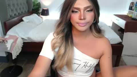 Snapshot of jesie_hot69 chatting on March 9, 7:48 pm jesie_hot69 online show from March 9, 7:48 pm