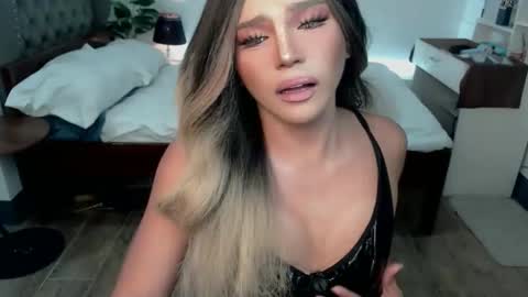 jesie_hot69 online show from November 10, 9:25 pm