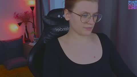Snapshot of jess0e9 chatting on April 28, 2:22 pm JessieVibes online show from April 28, 2:22 pm