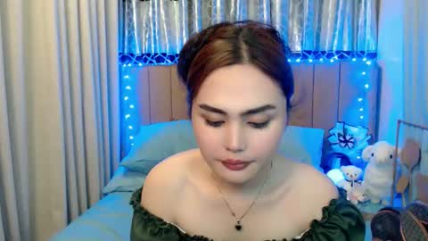 Snapshot of jess_goddes chatting on June 8, 11:32 am jess_goddes online show from June 8, 11:32 am