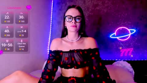 Snapshot of jess_kahawaty chatting on July 10, 9:39 pm Jess online show from July 10, 9:39 pm