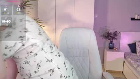 Jess online show from October 16, 7:42 am