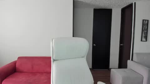 Snapshot of jess_rosse chatting on May 12, 3:42 pm jess_rosse online show from May 12, 3:42 pm