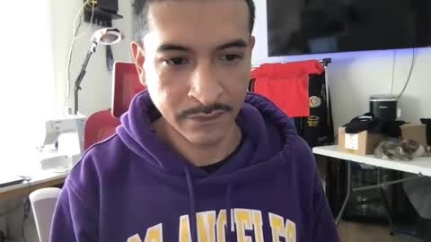 Hungjessy online show from January 6, 7:56 pm