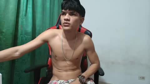 jesshot_bigcock online show from September 28, 12:27 am