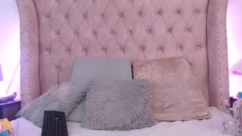 Snapshot of jessica_carter_ chatting on December 29, 5:01 pm Jessica online show from December 29, 5:01 pm