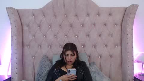 Snapshot of jessica_carter_ chatting on January 3, 2:30 pm Jessica online show from January 3, 2:30 pm