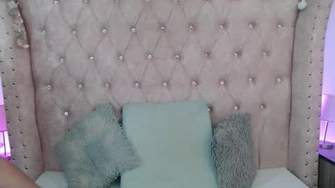 Snapshot of jessica_carter_ chatting on October 16, 3:02 pm Jessica online show from October 16, 3:02 pm