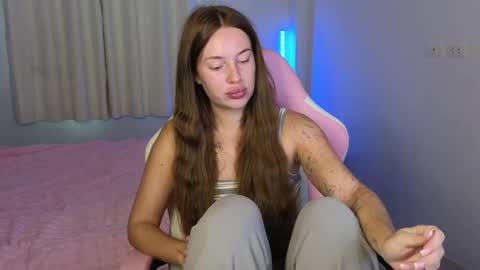 Jessy online show from May 22, 2:51 am