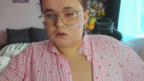 Snapshot of jessica_joy_ chatting on July 14, 6:51 am Natalia online show from July 14, 6:51 am