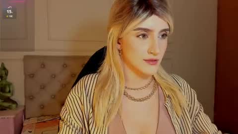 Snapshot of jessica_lisbon chatting on May 22, 7:19 pm Jessica online show from May 22, 7:19 pm