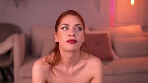 Snapshot of jessica_rabyt chatting on May 25, 6:25 pm JessicaRabbit online show from May 25, 6:25 pm