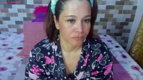 jessimodel independient online show from February 25, 8:18 pm