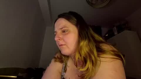 Snapshot of jessicabake chatting on June 18, 2:01 am Jessica Bake online show from June 18, 2:01 am