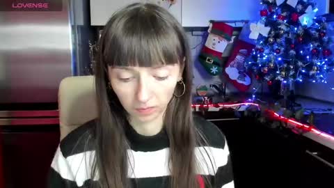 jessicaforris online show from December 6, 7:32 am