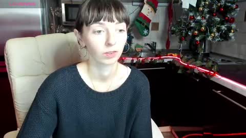 jessicaforris online show from December 10, 7:16 am