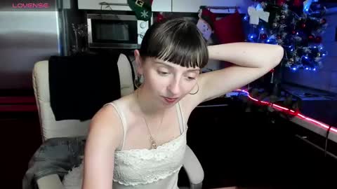 jessicaforris online show from December 10, 1:33 pm