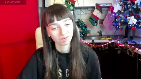 jessicaforris online show from December 18, 7:36 am