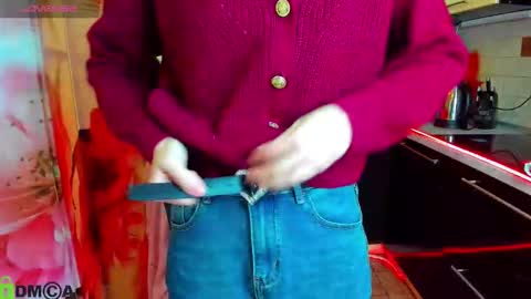 jessicaforris online show from February 4, 8:09 am