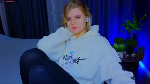 jessicaoconnor online show from December 18, 4:06 pm