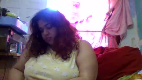 Snapshot of jessicarabbits4 chatting on April 25, 5:43 pm dovedianna online show from April 25, 5:43 pm