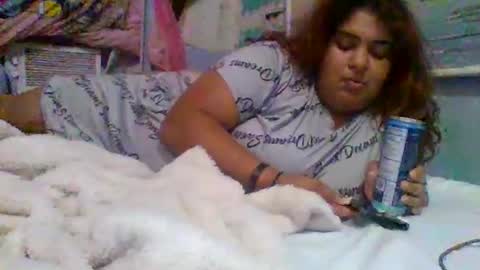 Snapshot of jessicarabbits4 chatting on May 22, 1:13 am dovedianna online show from May 22, 1:13 am