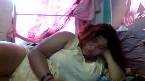 Snapshot of jessicarabbits4 chatting on June 9, 3:01 pm dovedianna online show from June 9, 3:01 pm