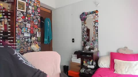 Snapshot of jessie_williams_01 chatting on February 7, 6:02 pm Your Sweet Angel online show from February 7, 6:02 pm