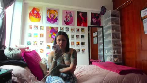 Your Sweet Angel online show from April 15, 6:37 pm