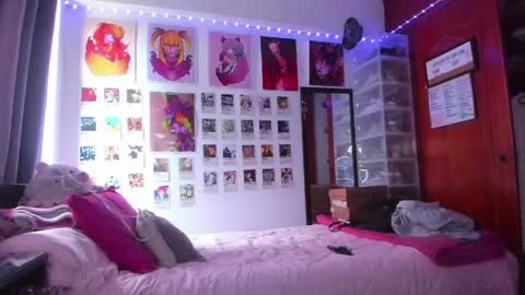 Snapshot of jessie_williams_01 chatting on April 28, 6:57 pm Your Sweet Angel online show from April 28, 6:57 pm