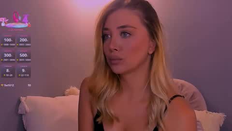 jessiellle online show from September 10, 7:08 am