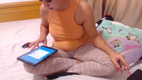 jessiestar3 online show from September 23, 2:42 pm