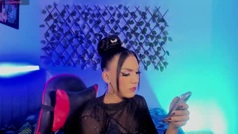 JESS online show from February 13, 6:42 am